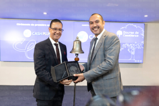 Mohamed Saad, directeur général par intérim de la Bourse de Casablanca, et Nabil Amar, CEO de Cash Plus.