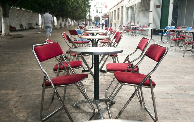 La terrasse d'un café-restaurant à Rabat.
