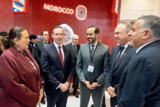 Le DG de l'ONMT, Achraf Fayda, avec la délégation marocaine, au salon international du tourisme ITB Berlin 2025.