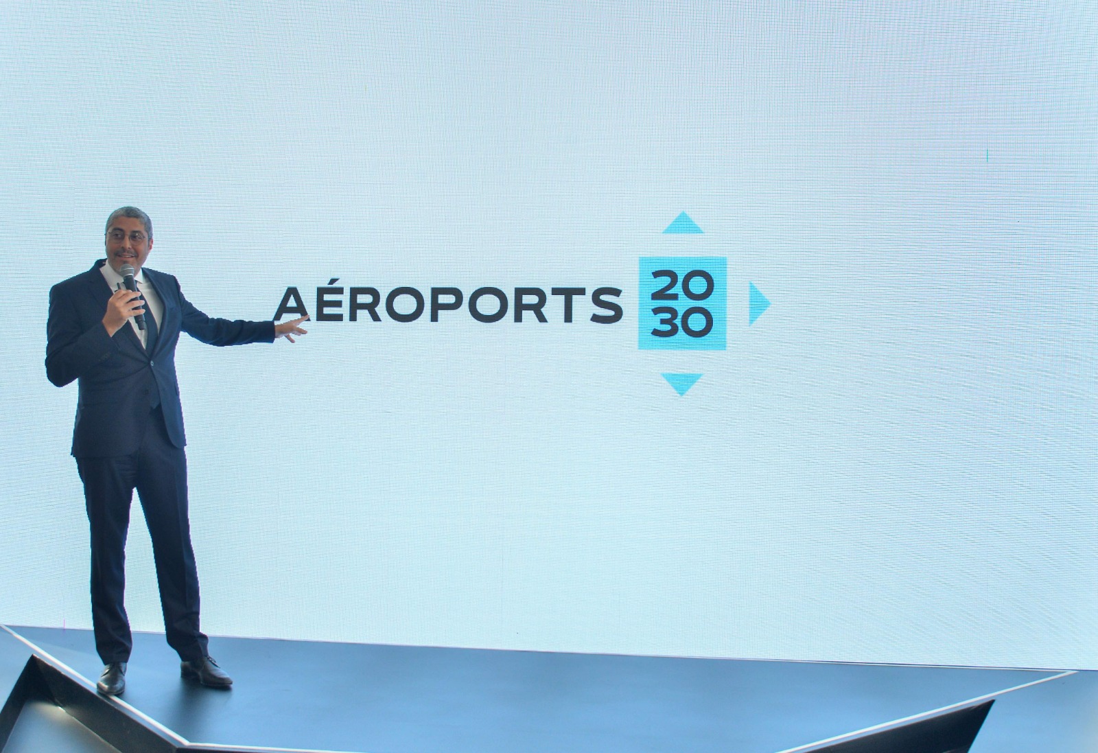 Adel El Fakir, directeur général d'ONDA, lors de la présentation de la stratégie Aéroports 2030. Crédit : ONDA