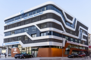 L'Hôpital privé Ibn Yassine du groupe Akdital, à Rabat.