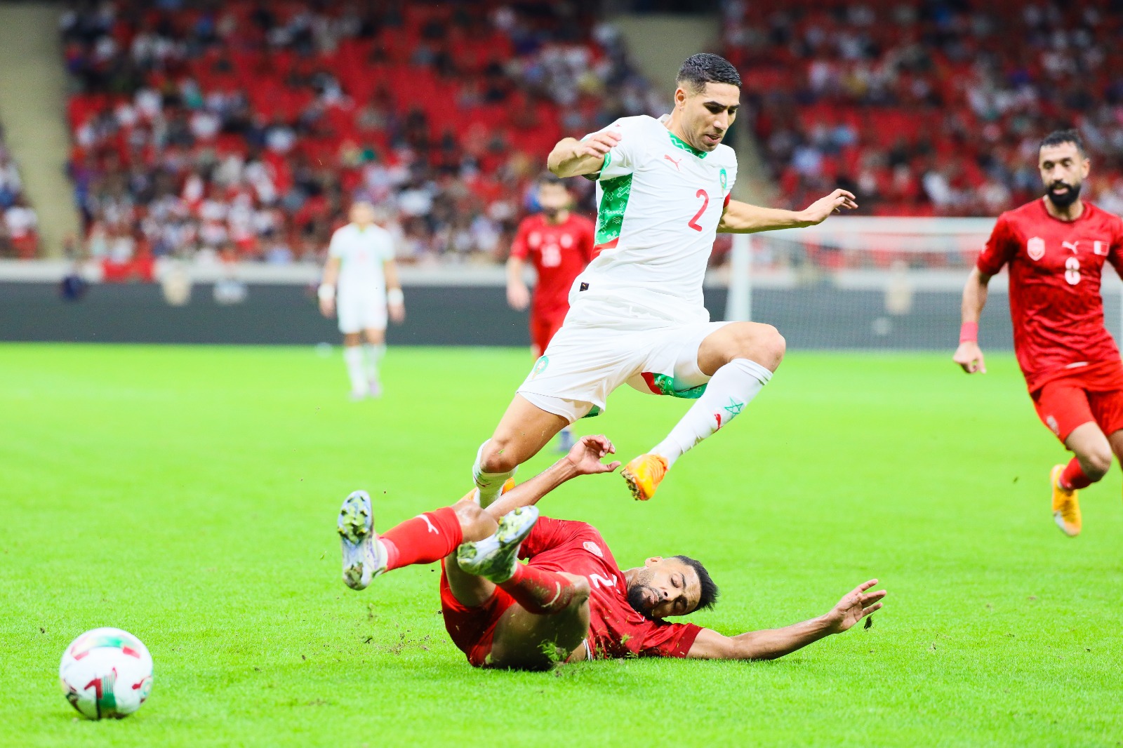 Achraf Hakimi lors du match amical Maroc-Bahrein à Rabat. Crédit : MAP