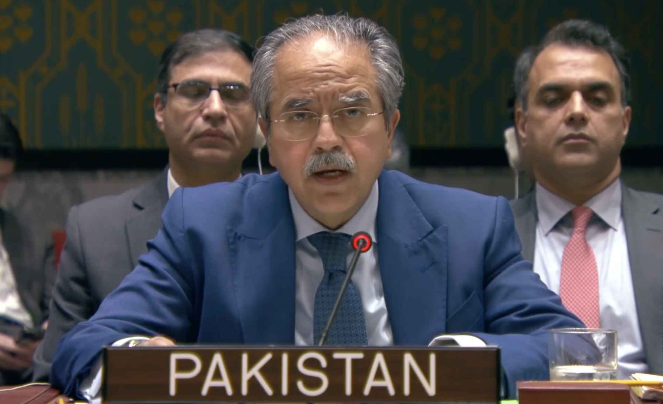 Le représentant du Pakstan lors du vote de la résolution sur le Sahara au Conseil de sécurité le 31 octobre 2025