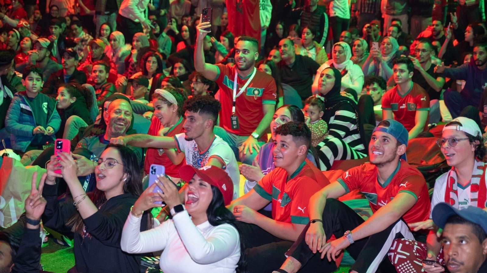 Les matchs de la CAN 2025 seront retransmis gratuitement à l’Hippodrome Casa Anfa. Crédit : Live Studio