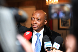 Patrice Motsepe, président de la Confédération africaine de Football (CAF). Crédit : MAP