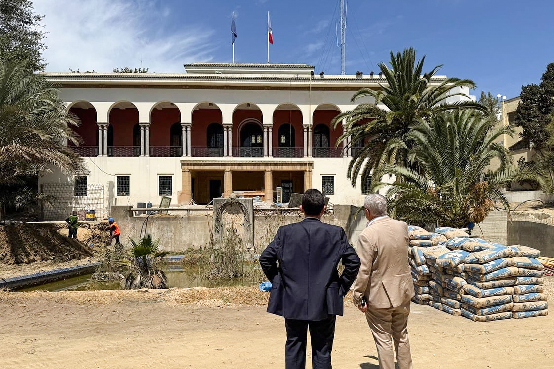 Les bâtiments historiques du Consulat général de France à Tanger, lors des travaux de rénovation en juillet 2025.