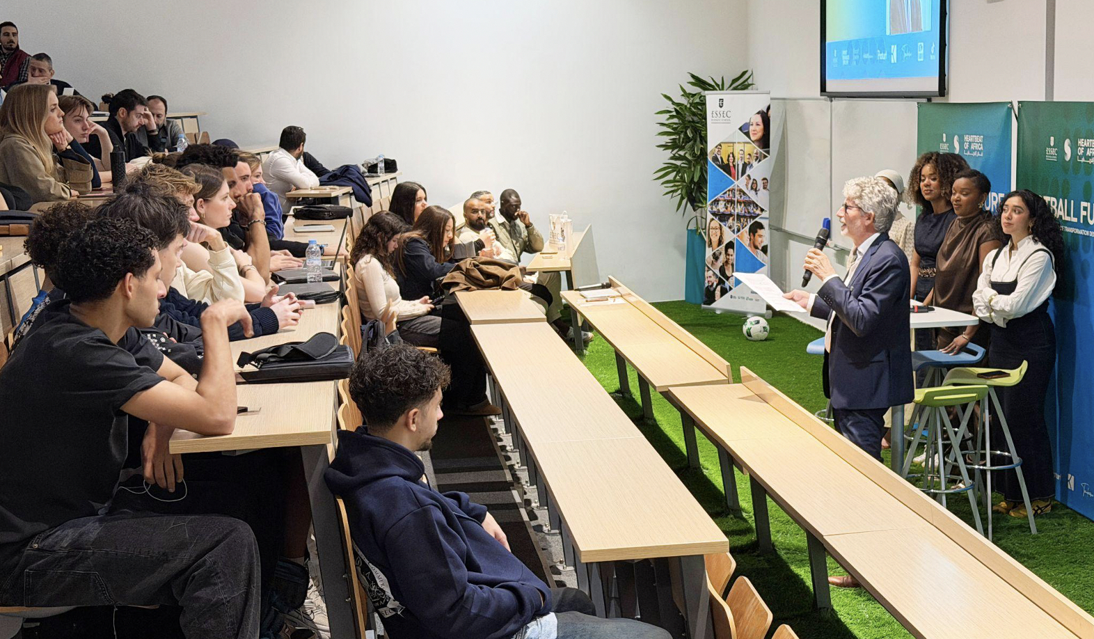 ESSEC