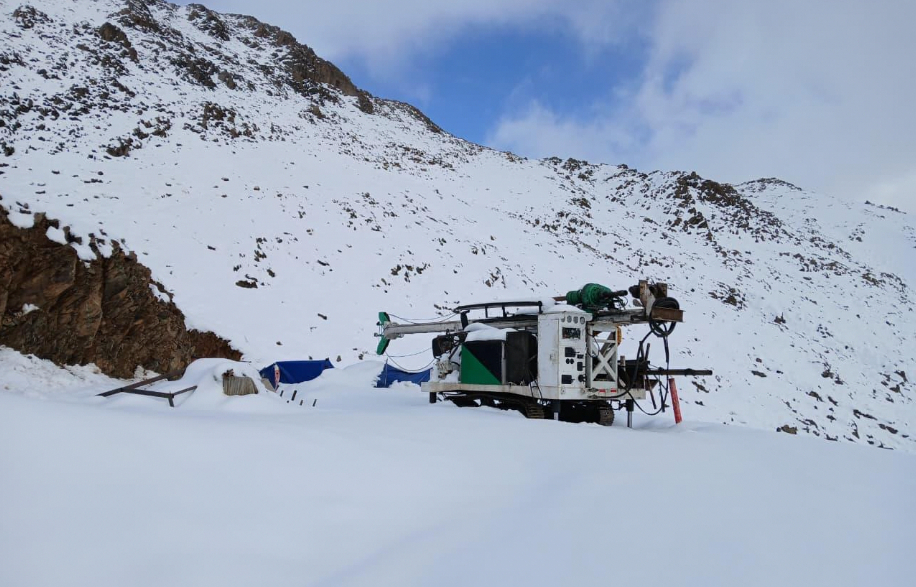 Les opérations de forage au projet aurifère Tichka Est dans le Haut Atlas ont été suspendues en raison de conditions météorologiques exceptionnelles.