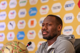 CAN 2025 : l’entraineur sénégalais Pape Thiaw, lors de la conférence de presse d’avant-match de la finale, le 17 janvier 2025. Crédit : MAP