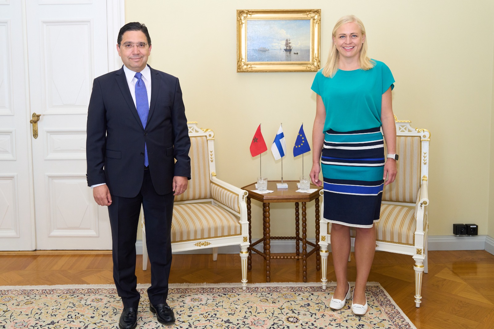 Nasser Bourita, ministre des Affaires étrangères, et son homologue finlandaise Elina Valtonen, à Helsinki en août 2024. Crédit : Ministère des Affaires Étrangères