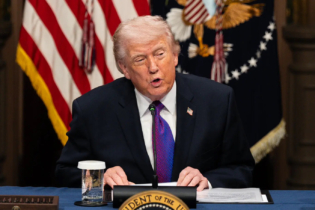 Le président Donald Trump a déclaré que Mojtaba Khamenei, fils de l’ayatollah Ali Khamenei et pressenti pour lui succéder, était un choix « inacceptable »
