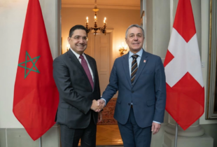 Le ministre des Affaires étrangères, Nasser Bourita, et son homologue suisse, Ignazio Cassis, lors de leur rencontre à Berne le 24 avril 2026. Crédit : DR