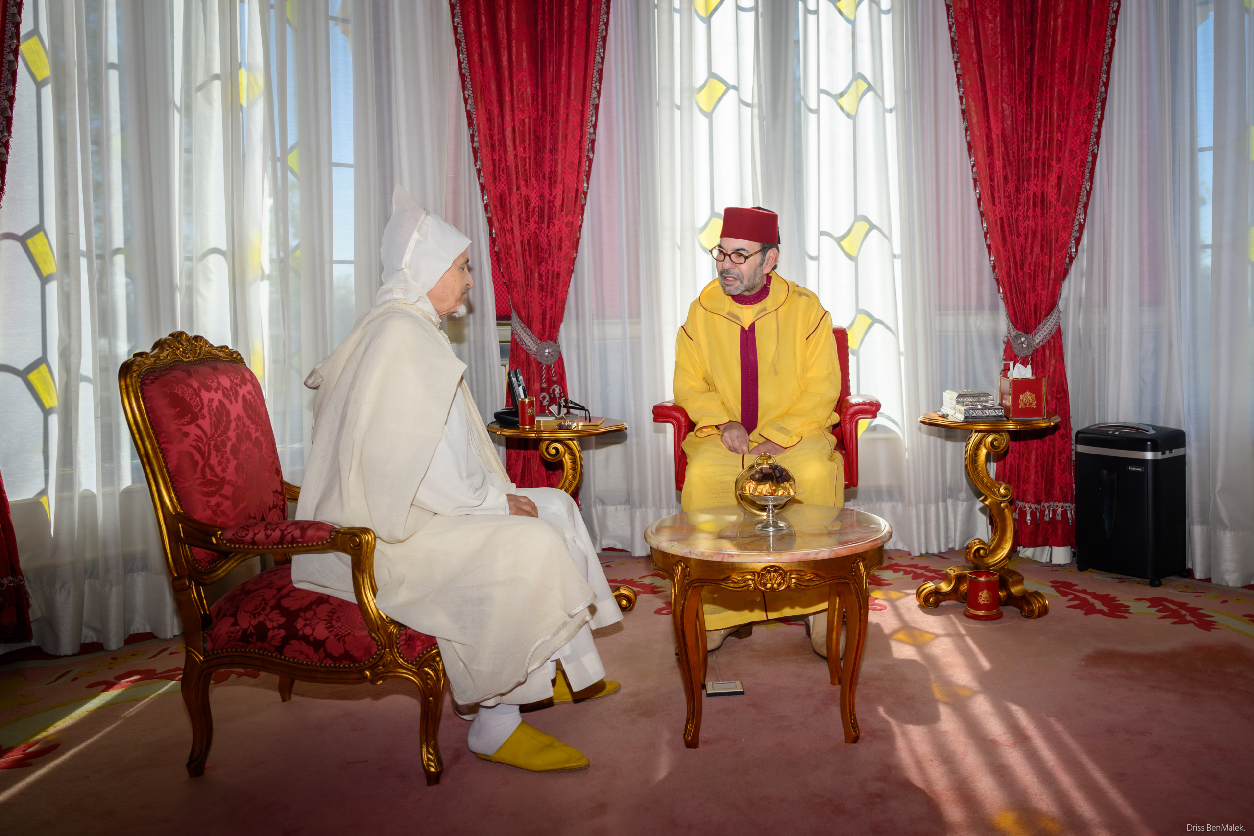 Le roi Mohammed VI a reçu, au Palais royal de Rabat, El Yazid Er-Radi, que le Souverain a nommé secrétaire général du Conseil supérieur des oulémas.