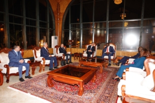 Le Chef du gouvernement Aziz Akhannouch à Nairobi, le 10 mai 2026, pour représenter le roi Mohammed VI lors du Sommet Africa Forward.