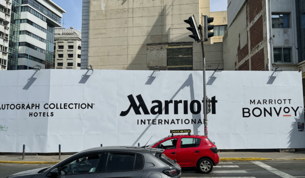 Le chantier bloqué du Marriott Bonvoy, situé dans le centre-ville de Casablanca.
