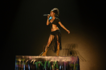 La star sud-africaine Tyla sur la scène de l'OLM Souissi, le 21 juin 2026, dans le cadre de la 21e édition du festival Mawazine - Rythmes du monde.