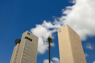 Les sièges d'Attijariwafa bank et de BCP à Casablanca Finance City.