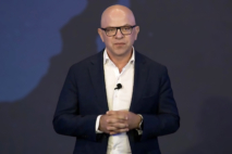 Samir Cherfan, COO Moyen-Orient et Afrique du groupe Stellantis, lors de la présentation du plan stratégique FaSTLAne 2030, le 21 mai 2026.