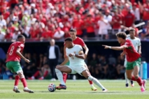 Mbappé au milieu de Ounahi, El Khannouss et El Aynaoui lors de France-Maroc à la Coupe du monde en quarts, le 9 juillet 2026 à Boston